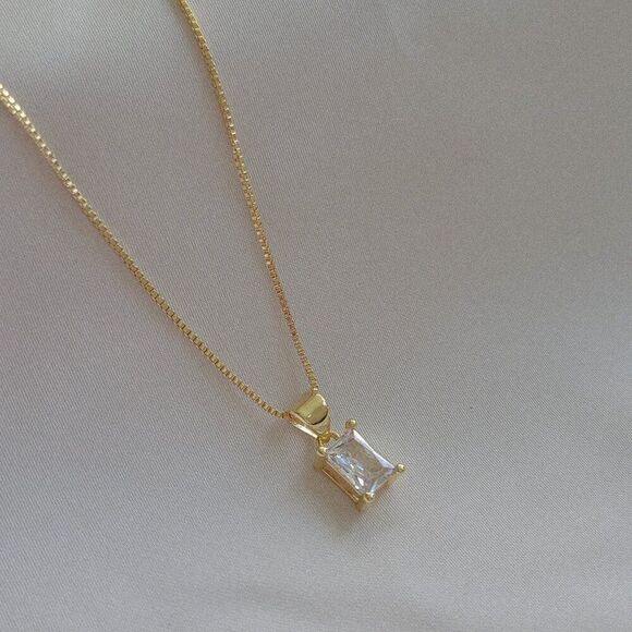 Baguette Rhinestone Charm Necklace Gold Filled on Box Chain - Picture 1 of 10